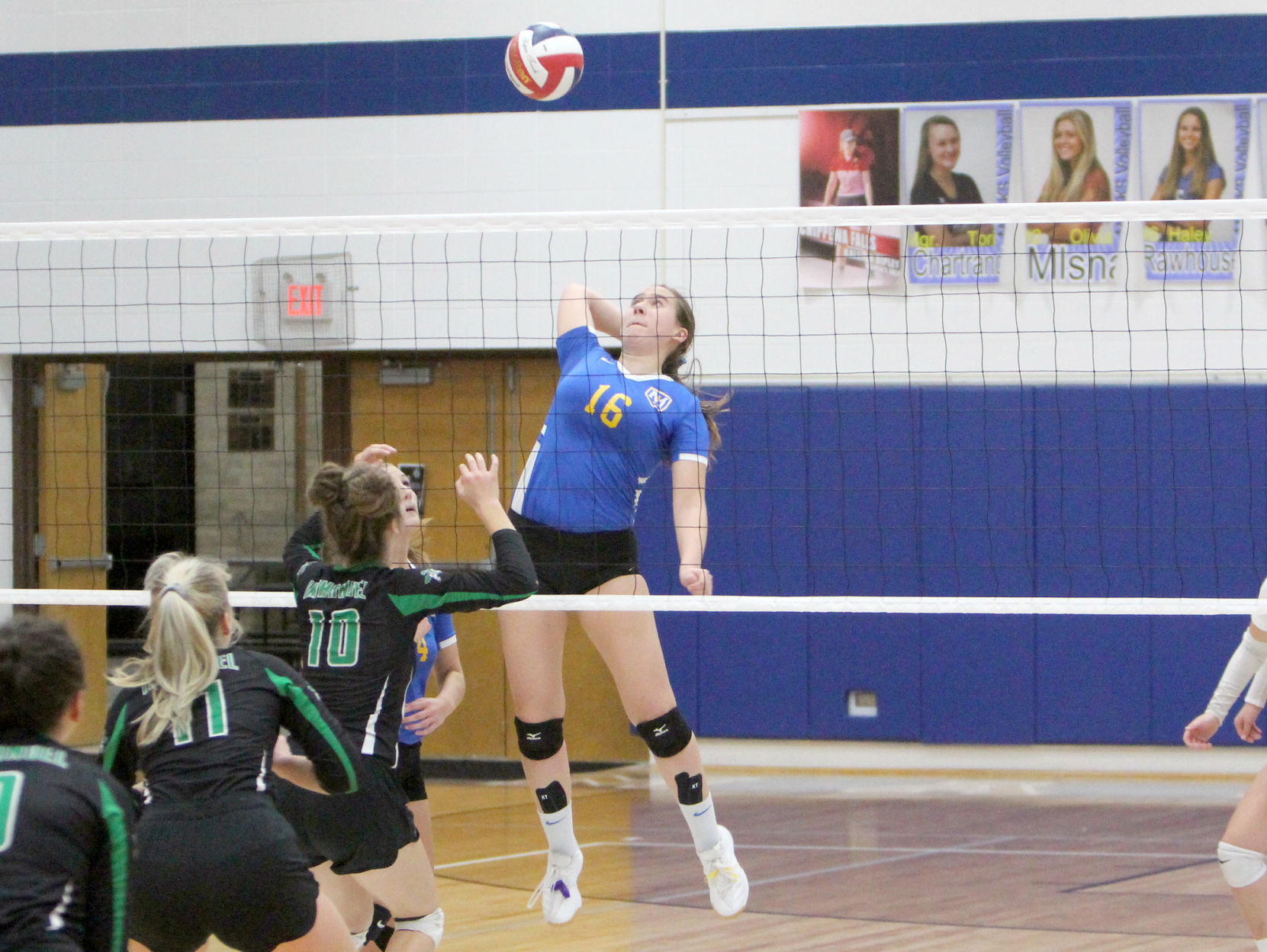 Eau Claire Immanuel Lutheran at McDonell volleyball 10-26-19